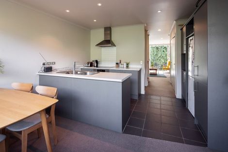 Photo of property in 28/37 Daniell Street, Newtown, Wellington, 6021