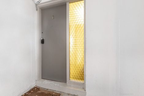 Photo of property in 61c Mortimer Terrace, Brooklyn, Wellington, 6021