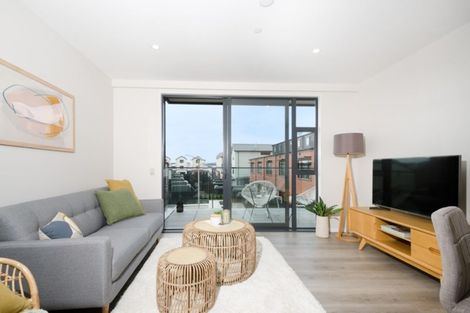 Photo of property in 301/2 Onekiritea Road, Hobsonville, Auckland, 0616