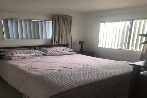 Photo of property in 7 Frosses Place, Massey, Auckland, 0614