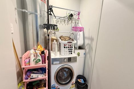 Photo of property in 106 Te Oneroa Way, Long Bay, Auckland, 0630