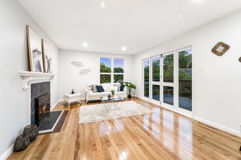 Photo of property in 15 Posa Avenue, Henderson, Auckland, 0612