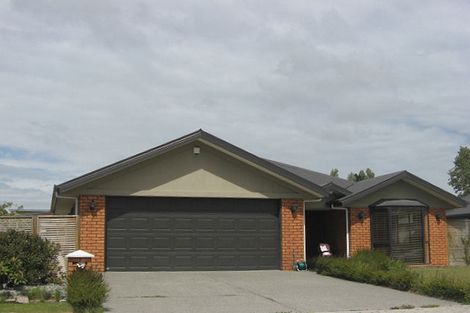 Photo of property in 17 Strathmore Gardens, Burwood, Christchurch, 8061