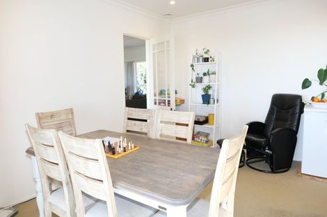 Photo of property in 8 Tui Crescent, Waikanae, 5036