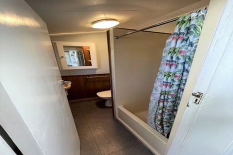 Photo of property in 62 Wallace Street, Mount Cook, Wellington, 6021