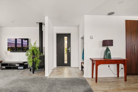 Photo of property in 13 Simmonds Street, Alexandra, 9320