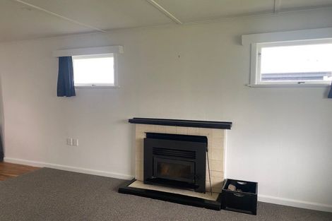 Photo of property in 31 Ross Street, Otane, 4202