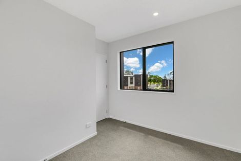Photo of property in 49 Jabuka Street, Glen Eden, Auckland, 0602