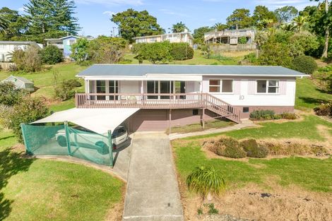 Photo of property in 10 Willow Place, Horahora, Whangarei, 0110