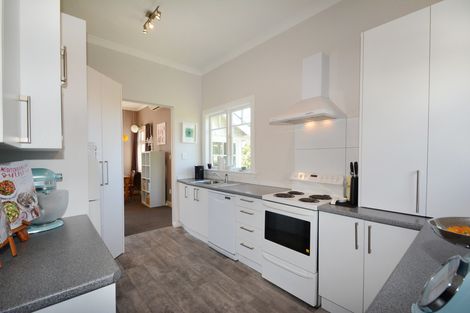 Photo of property in 55 Havelock Street, Mornington, Dunedin, 9011