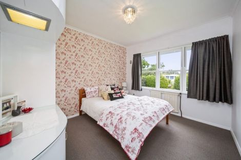 Photo of property in 15 Regan Street, Stratford, 4332