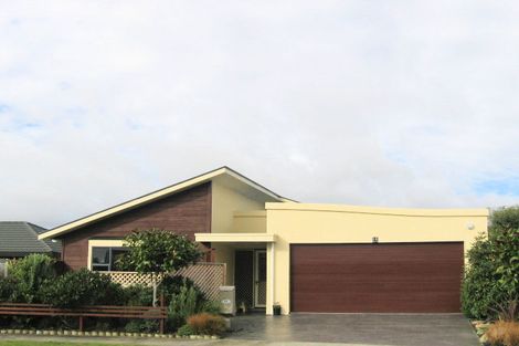 Photo of property in 16 San Vito Place, Paraparaumu Beach, Paraparaumu, 5032
