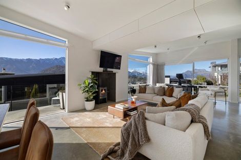 Photo of property in St Andrews Park, 66 Highview Terrace, Queenstown, 9300