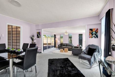 Photo of property in 9 Kennedy Place, Merrilands, New Plymouth, 4312