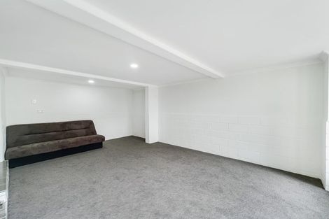 Photo of property in 37 Lancaster Road, Beach Haven, Auckland, 0626