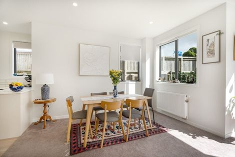 Photo of property in 2 Skysail Lane, Whitby, Porirua, 5024