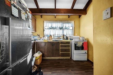 Photo of property in 14 Elsted Place, Goodwood Heights, Auckland, 2105