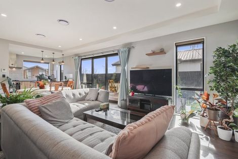 Photo of property in 41 Selfe Crescent, Burwood, Christchurch, 8083