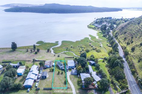 Photo of property in 64 Maunsell Road, Port Waikato, Tuakau, 2695