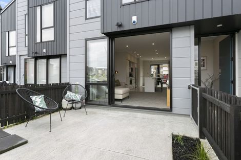 Photo of property in 18 Nugget Avenue, Hobsonville, Auckland, 0616