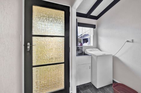 Photo of property in 8a Grant Vc Street, Hawera, 4610
