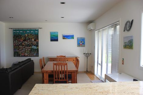 Photo of property in 140 Gills Road, Albany Heights, Auckland, 0632