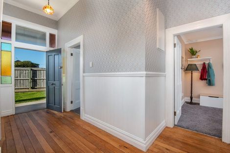 Photo of property in 184 Kenmure Road, Kenmure, Dunedin, 9011