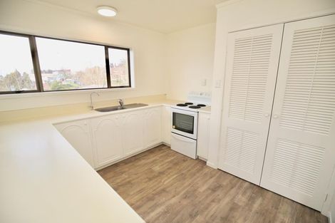 Photo of property in 10u9 Hunter Street, Hamilton Lake, Hamilton, 3204