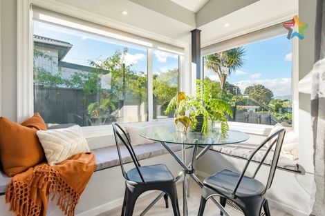 Photo of property in 48 Korokoro Road, Korokoro, Lower Hutt, 5012