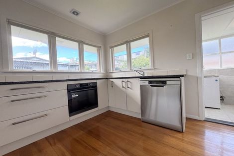 Photo of property in 1/45a Northboro Road, Belmont, Auckland, 0622