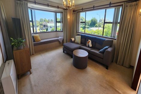 Photo of property in 9 Tiverton Crescent, Whalers Gate, New Plymouth, 4310