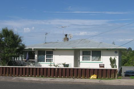 Photo of property in 178 Golf Road, Titirangi, Auckland, 0604