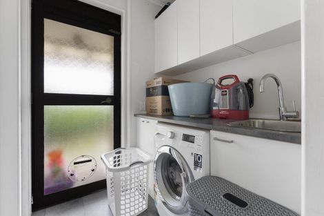 Photo of property in 19 Mcleavey Drive, Kelvin Grove, Palmerston North, 4414
