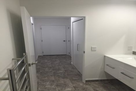 Photo of property in 76 Simla Crescent, Khandallah, Wellington, 6035