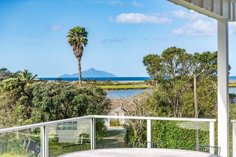 Photo of property in 13a Riverview Place, Waipu, 0582