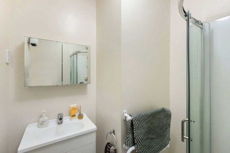 Photo of property in 49 Matipo Street, Riccarton, Christchurch, 8041