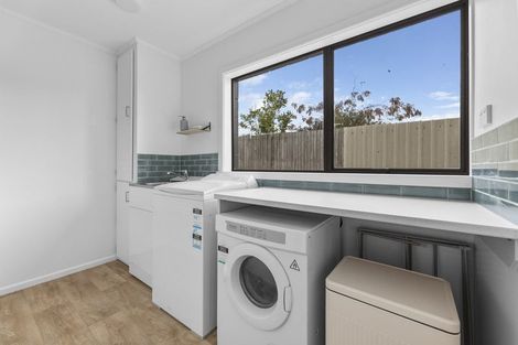 Photo of property in 8 Clariton Avenue, Green Island, Dunedin, 9018
