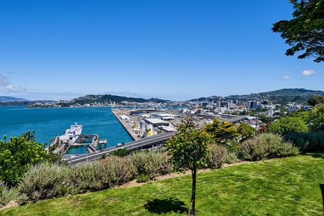 Photo of property in 137 Barnard Street, Wadestown, Wellington, 6012