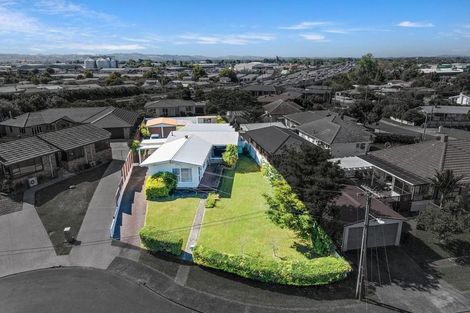 Photo of property in 1 Sexton Place, Manurewa East, Auckland, 2102