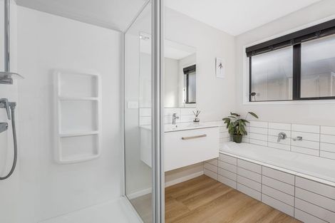 Photo of property in 7 Tide Lane, Whitby, Porirua, 5024
