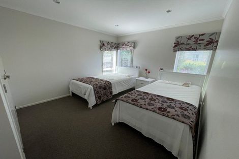 Photo of property in 1 Bartlett Drive, Silverdale, 0932