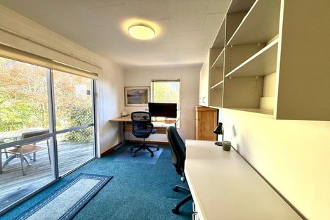 Photo of property in 21 Bidwell Place, Hillmorton, Christchurch, 8025