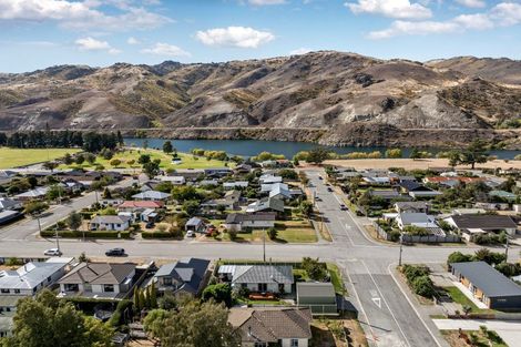 Photo of property in 15 Blyth Street, Cromwell, 9310