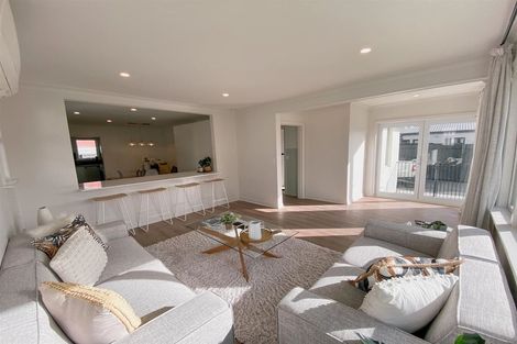 Photo of property in 98 Amyes Road, Hornby, Christchurch, 8042