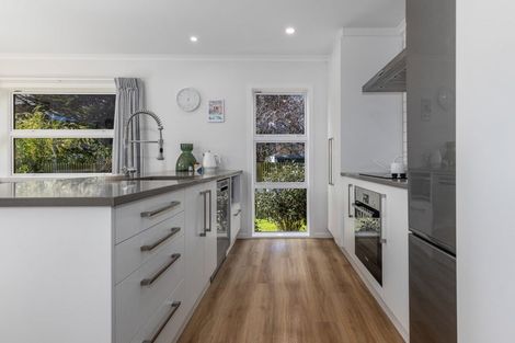Photo of property in 46 Nimmo Avenue West, Waikanae, 5036