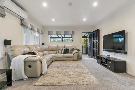 Photo of property in 29 Wirihana Road, Titirangi, Auckland, 0604
