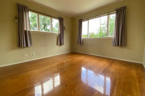 Photo of property in 184 Stapleford Crescent, Browns Bay, Auckland, 0630