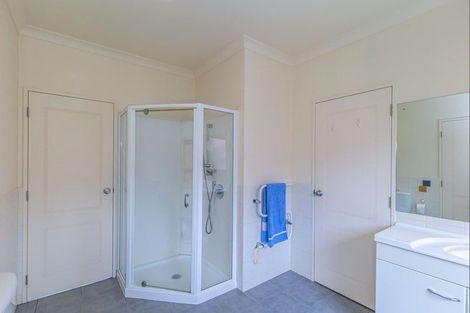 Photo of property in 50 Easton Way, Levin, 5510