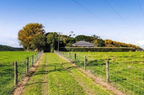 Photo of property in 724 Ararata Road, Ararata, Hawera, 4674