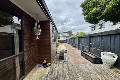 Photo of property in 1/7 Lyell Court, Clover Park, Auckland, 2019